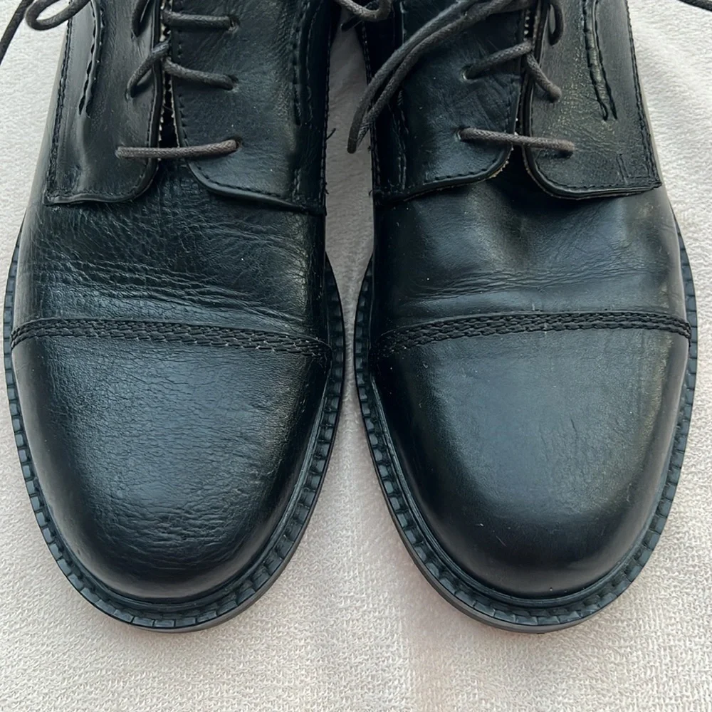 Vintage Canyon River Blues black chunky Oxford shoes (men 7.5 /women 8.5) Italy